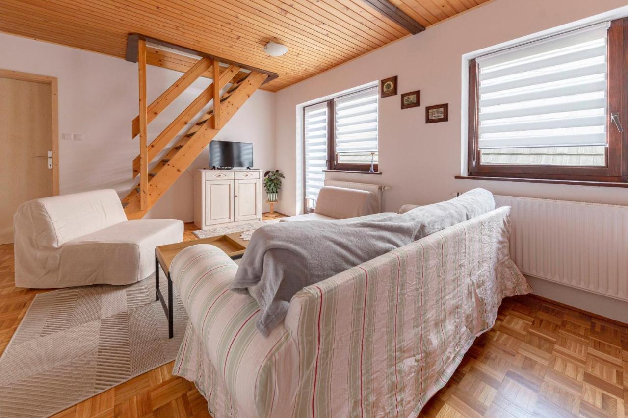 Apartma Mikelj Bohinj ภายนอก รูปภาพ