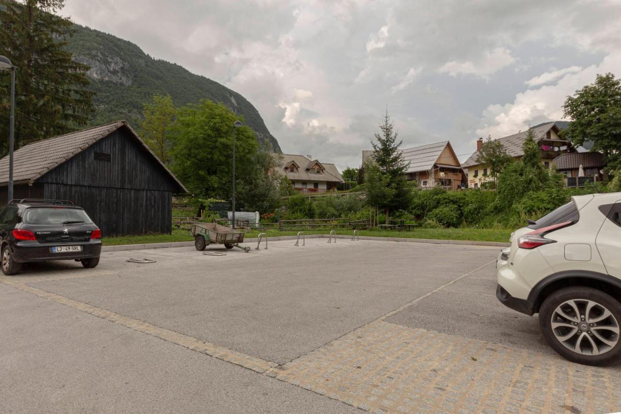 Apartma Mikelj Bohinj ภายนอก รูปภาพ